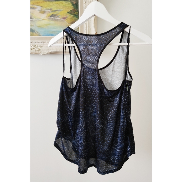 OYSHO galaxy workout top with racerback - Picture 2 of 5